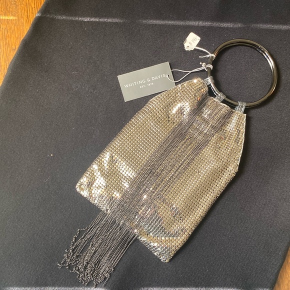 Whiting & Davis Wristlet - Picture 4 of 10